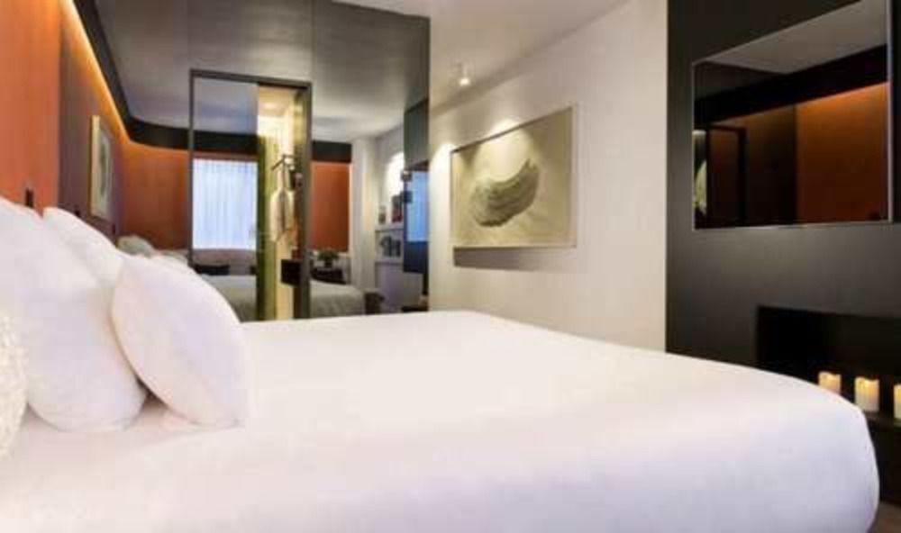 เดอะ พาวิเลียน มาดริด โฮเต็ล Hotel ภายนอก รูปภาพ